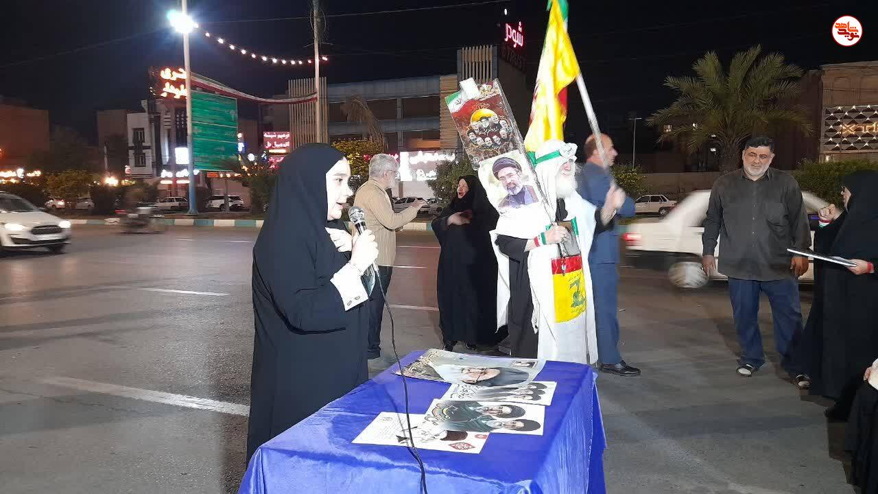 تجلیل از دختران شهدا به مناسبت روز دختر در غرفههای فرهنگی پردیس «سلام شهید» در اهواز تجلیل از دختران شهدا به مناسبت روز دختر در غرفههای فرهنگی پردیس «سلام شهید» در اهواز