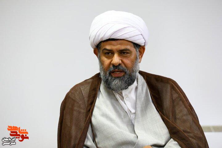 تبیین اندیشه‌های امامین انقلاب؛ محور گسترش مکتب انقلاب اسلامی در جهان