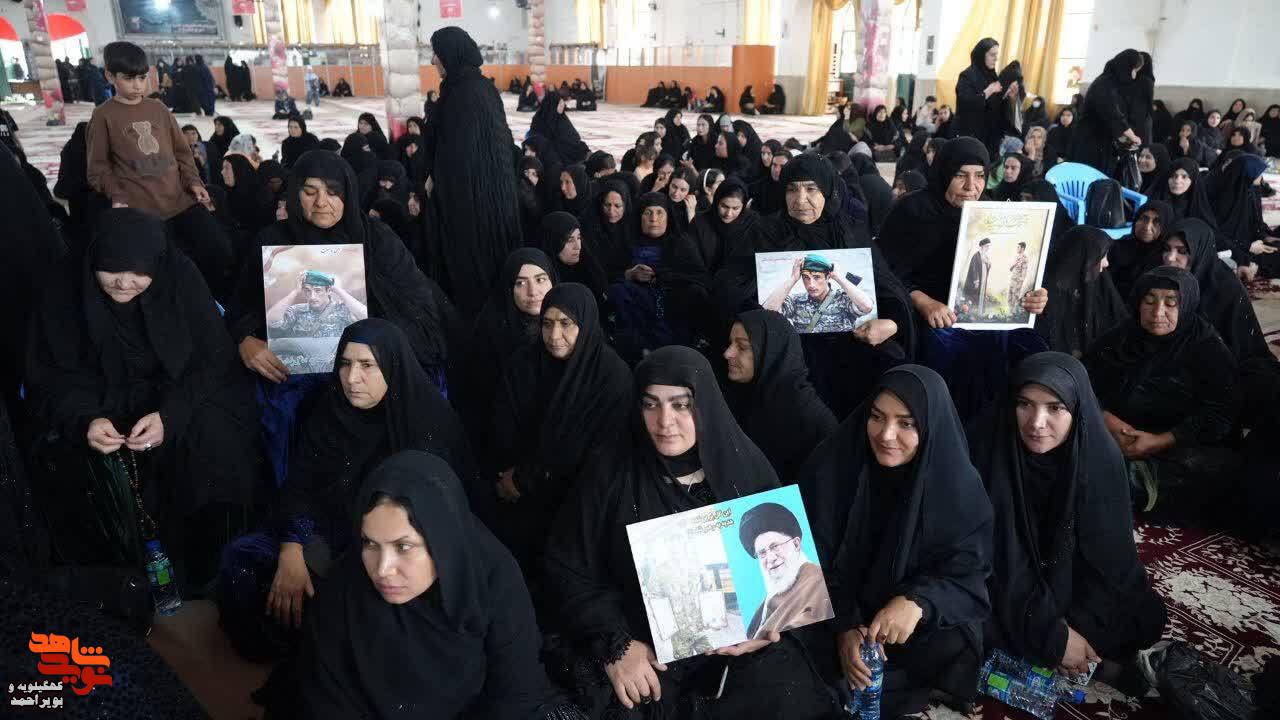 مراسم چهلمین روز شهادت سرهنگ پاسدار شهید «سید اسماعیل یزدانمنش» در یاسوج مراسم چهلمین روز شهادت سرهنگ پاسدار شهید «سید اسماعیل یزدانمنش» در یاسوج