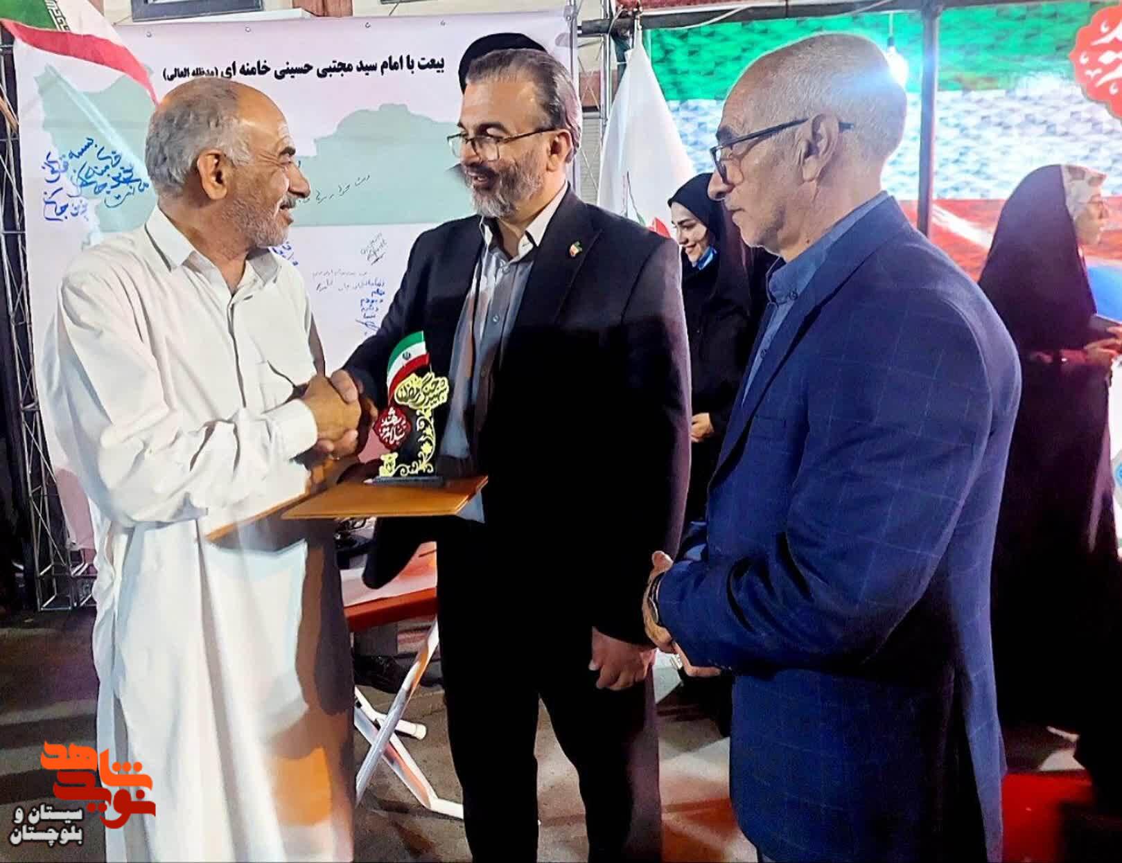 حضور معاون استانهای رسانه ملی در موکب پردیس سلام شهید زاهدان حضور معاون استانهای رسانه ملی در موکب پردیس سلام شهید زاهدان