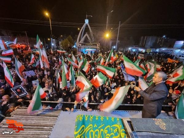 نورآباد مزین به لوای آستان قدس رضوی شد