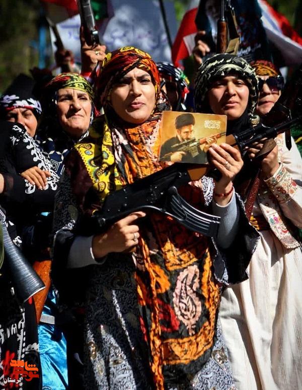 رژه دختران جان فدای ایران در بروجرد