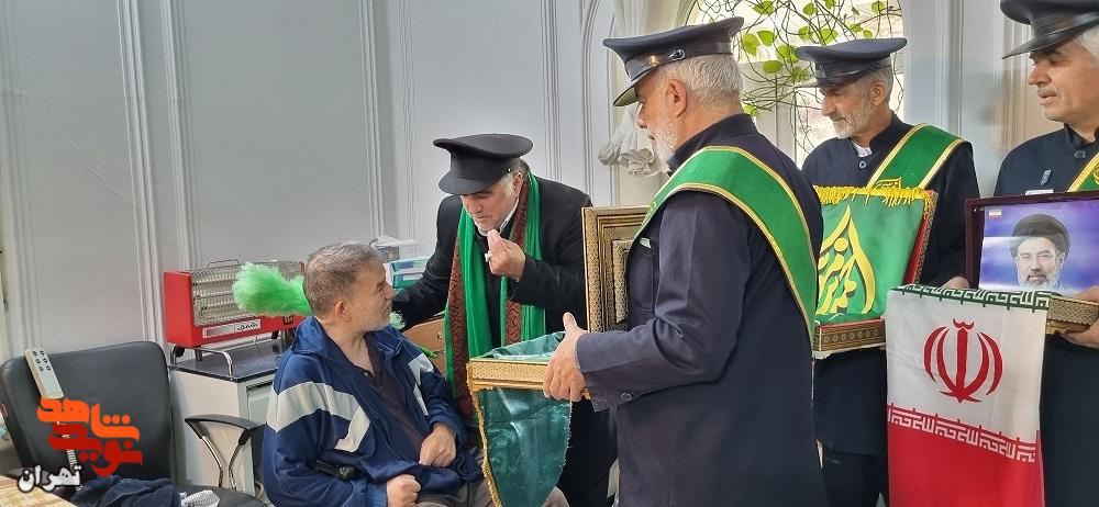خادمین حرم شاهچراغ (ع) با جانبازان آسایشگاه امام خمینی دیدار کردند