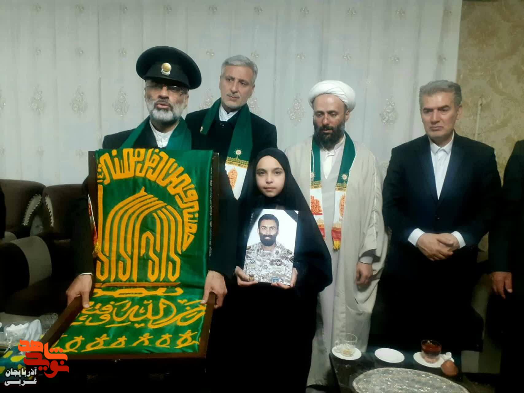 دیدار از خانواده شهدای جنگ رمضان در سلماس