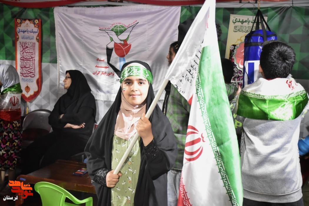 اجتماع خادمان شهدا به یاد رهبر شهید