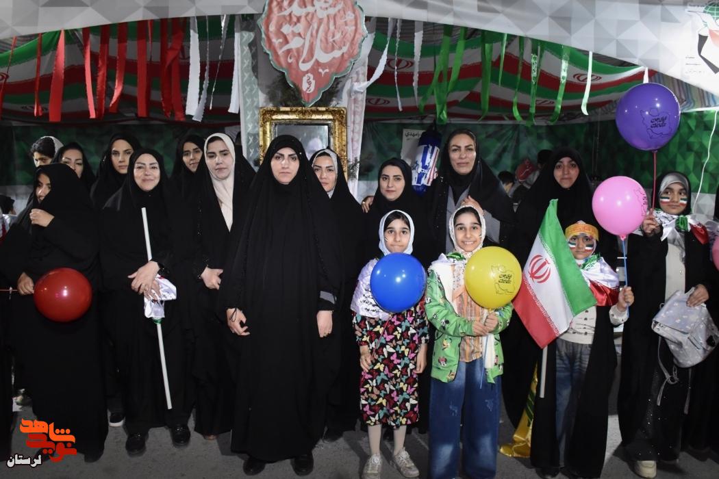 اجتماع خادمان شهدا به یاد رهبر شهید