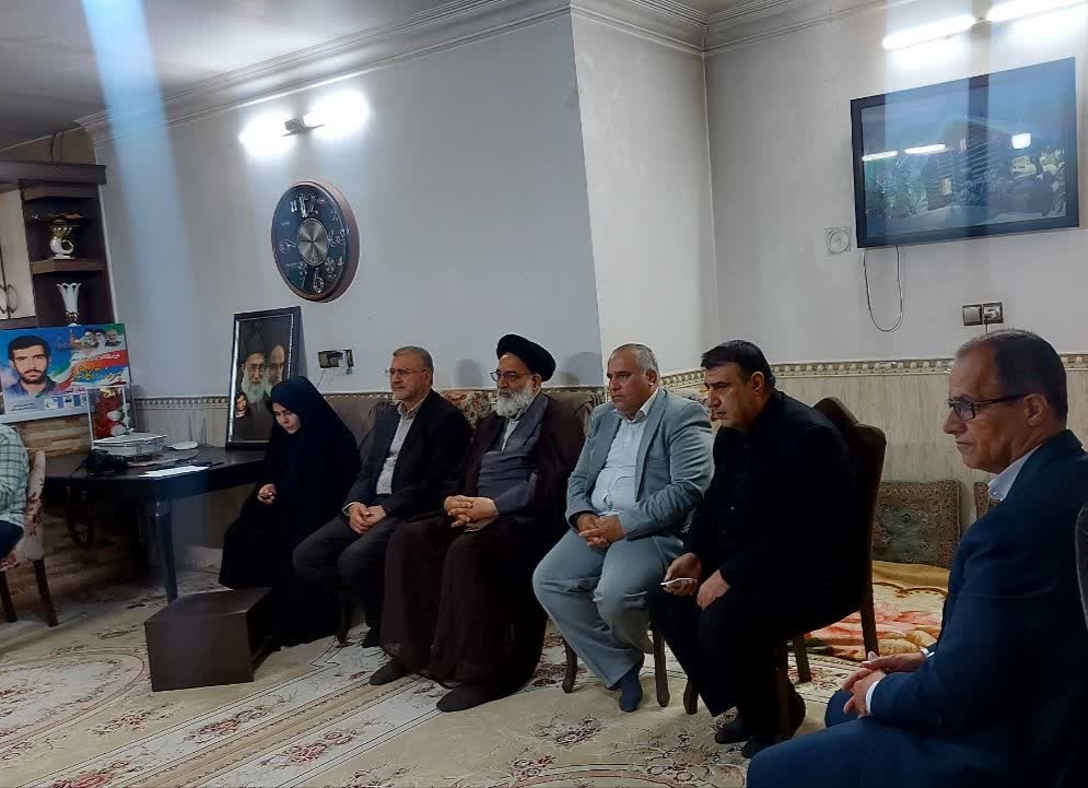 آزادگان مثل الماس درخشان و مقاومند/ ریشه اقتدار امروز در اسارت و برکت شهدا است آزادگان مثل الماس درخشان و مقاومند/ ریشه اقتدار امروز در اسارت و برکت شهدا است