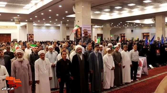 مراسم بزرگداشت فرماندهان شهید جنگ تحمیلی سوم برگزار شد مراسم بزرگداشت فرماندهان شهید جنگ تحمیلی سوم برگزار شد