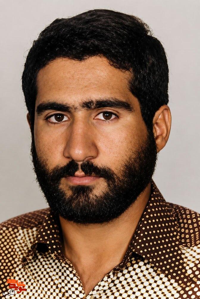 شهیدی که با رای اکثریت، خادم مردم شد و با نثار خون، جاویدان گشت شهیدی که با رای اکثریت، خادم مردم شد و با نثار خون، جاویدان گشت