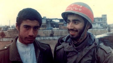 شهید ۱۸ سالهای که مردم را به مزارش میکشاند شهید ۱۸ سالهای که مردم را به مزارش میکشاند