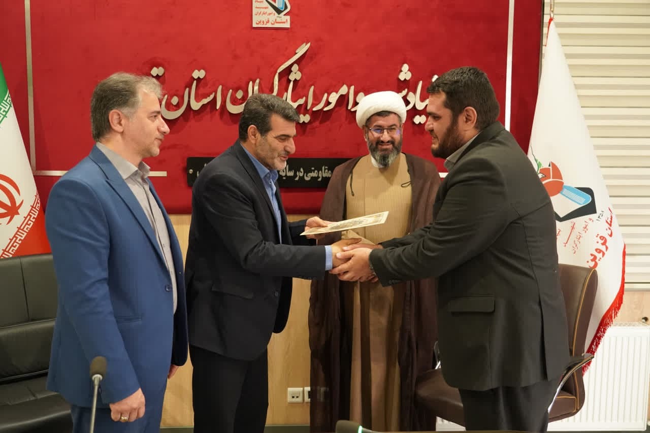 شهدا جان باختند تا نماز جماعت نهادینه شود / وضعیت بنیاد شهید در اقامه نماز مطلوب است شهدا جان باختند تا نماز جماعت نهادینه شود / وضعیت بنیاد شهید در اقامه نماز مطلوب است