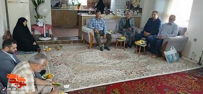 دیدار با خانواده مرحوم محمد جواد رضایی از همکاران بازنشسته بنیاد شهرستان محمودآباد دیدار با خانواده مرحوم محمد جواد رضایی از همکاران بازنشسته بنیاد شهرستان محمودآباد
