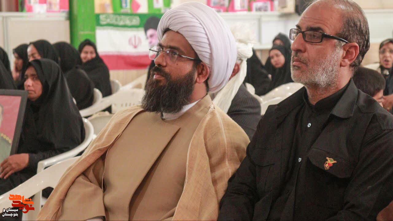 نخستین یادواره شهدای مدفون در بقعه متبرکه بیبیدوست زابل برگزار شد نخستین یادواره شهدای مدفون در بقعه متبرکه بیبیدوست زابل برگزار شد