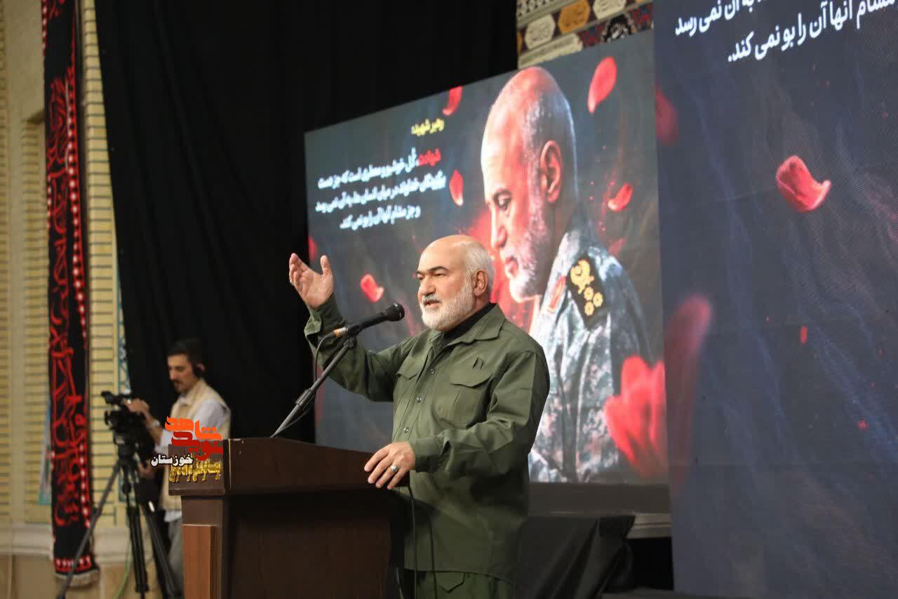 گزارش تصویری/ آیین بزرگداشت سالگرد شهادت سردار سرلشکر «غلامعلی رشید» در دزفول گزارش تصویری/ آیین بزرگداشت سالگرد شهادت سردار سرلشکر «غلامعلی رشید» در دزفول