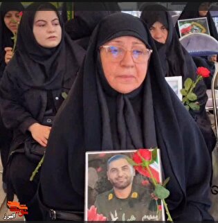 پیوند دانشگاه و فرهنگِ ایثار در دانشگاه آزاد کرج؛ آیین یادواره شهدای اقتدار و شهدای رمضان برگزار شد