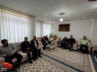 دیدار با خانواده شهدا و ایثارگران در شهرستان نقده