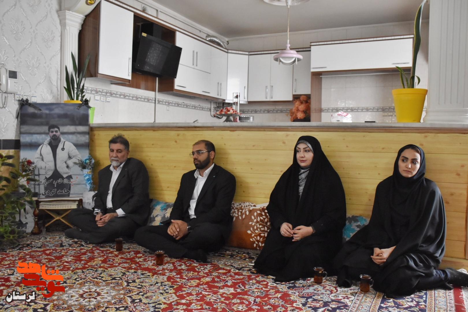 دیدار با خانواده جمعی از شهدای جنگ رمضان در شهرستان بروجرد