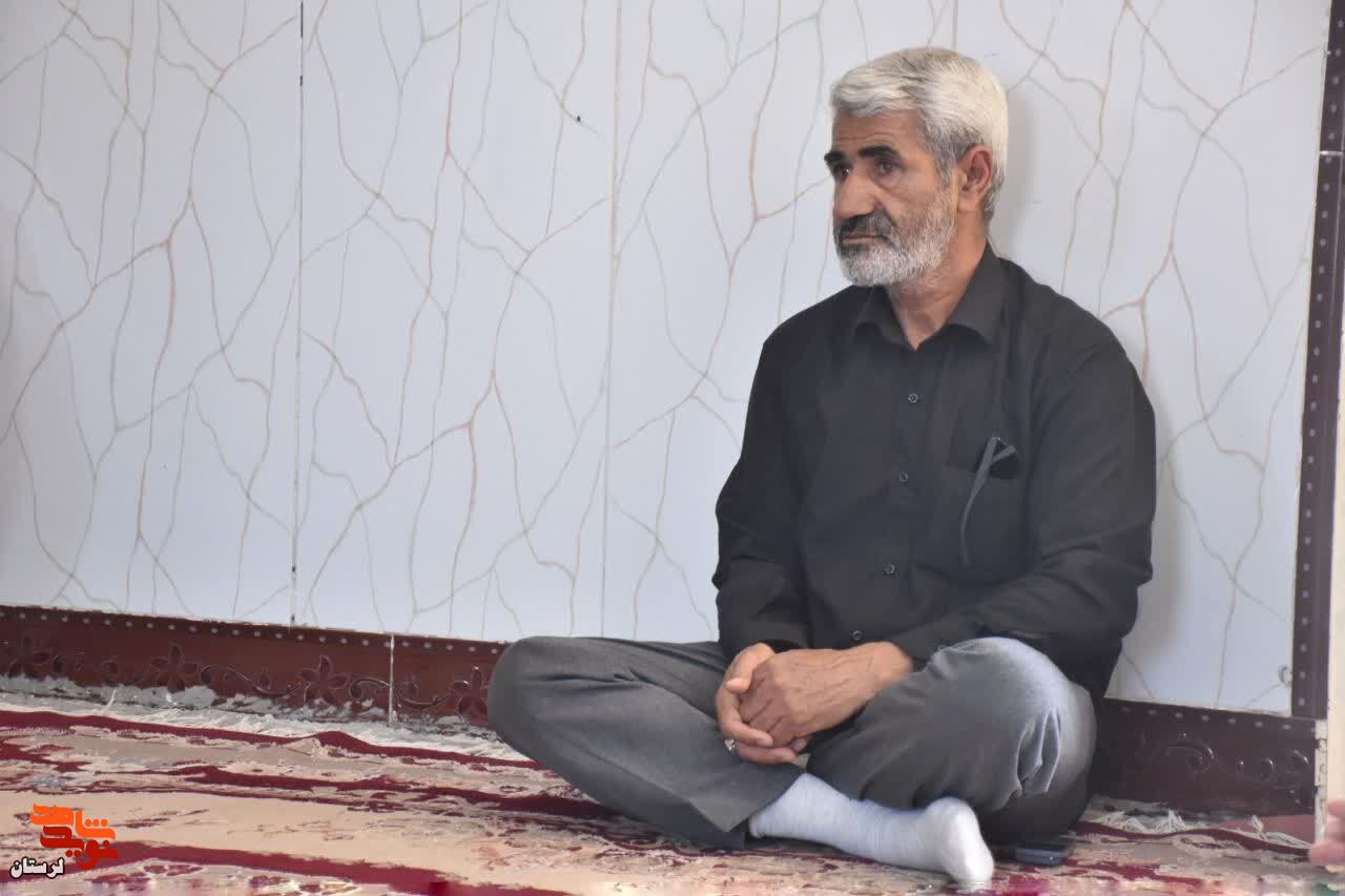 از پدر شهیدان «بازگیر» در روستای انگُز تجلیل شد