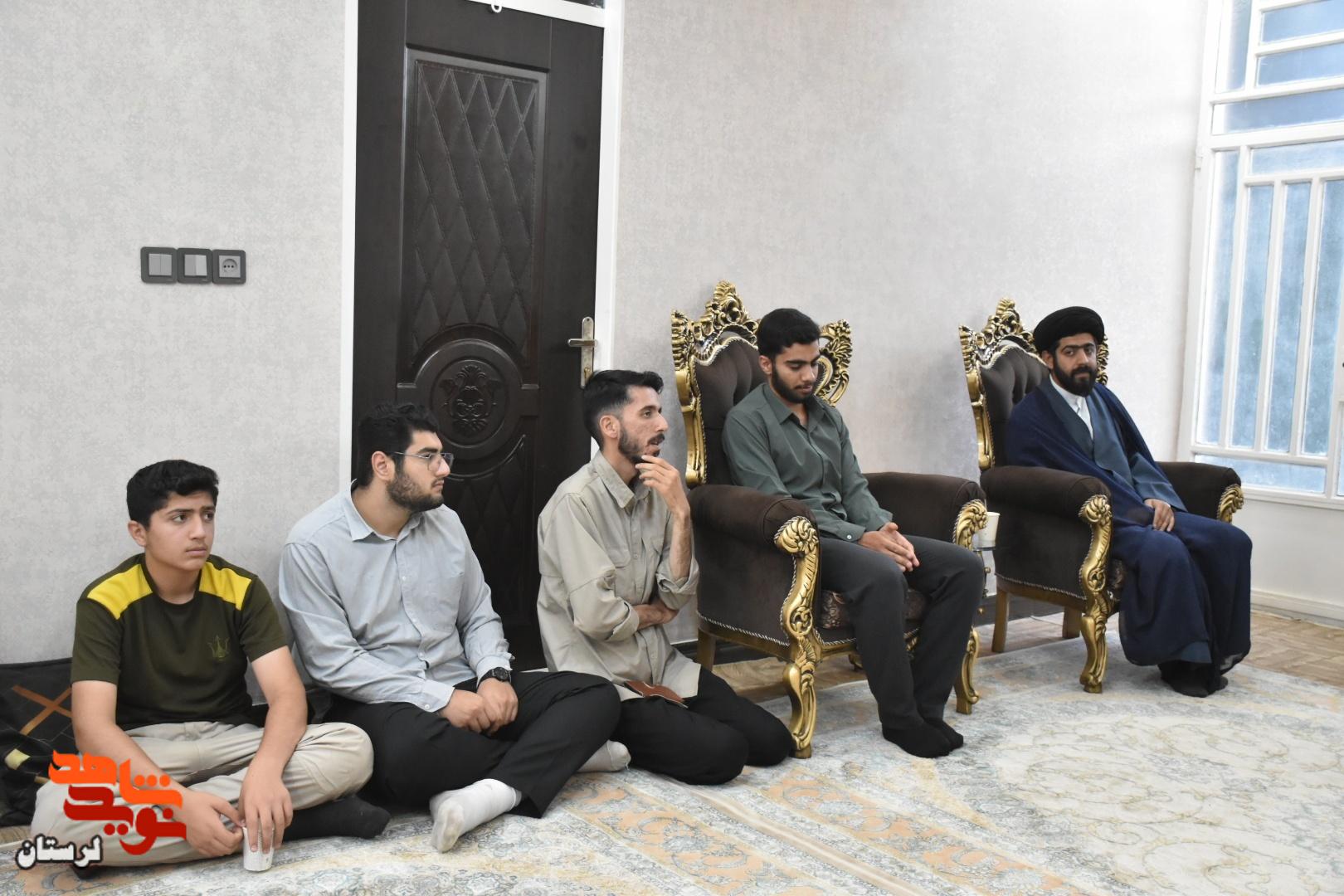 یادواره خانگی شهید والامقام«حمیدرضا ولی محمودوند» برگزار شد