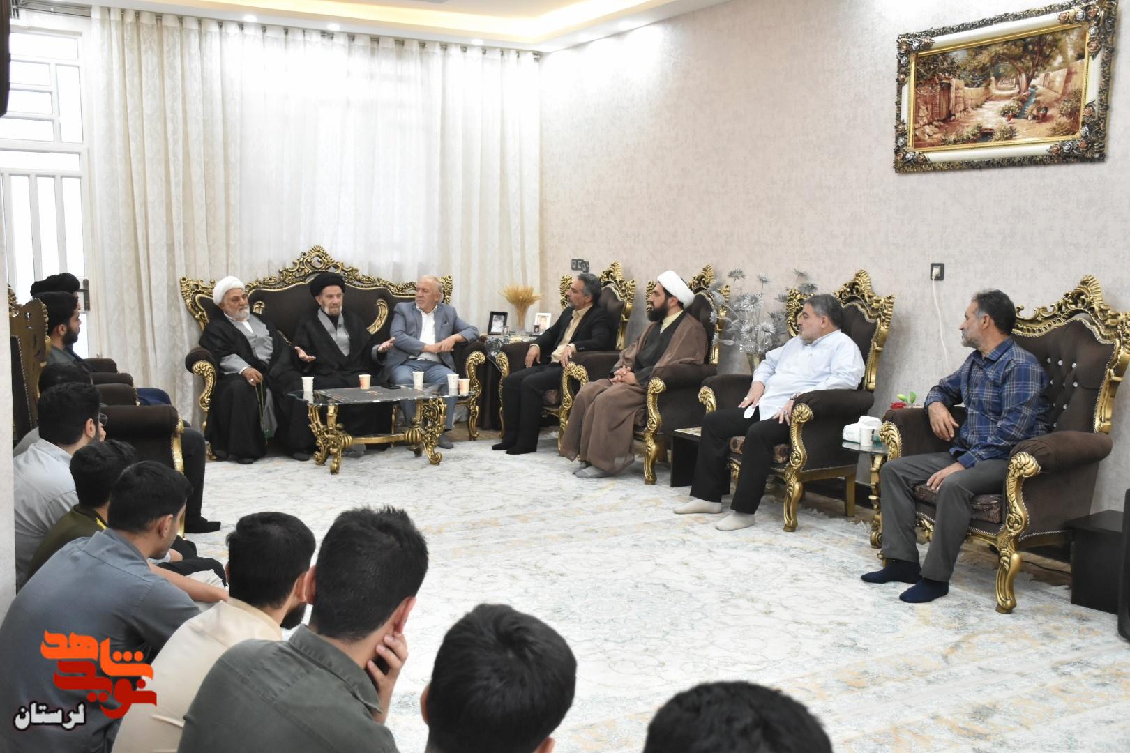 یادواره خانگی شهید والامقام«حمیدرضا ولی محمودوند» برگزار شد