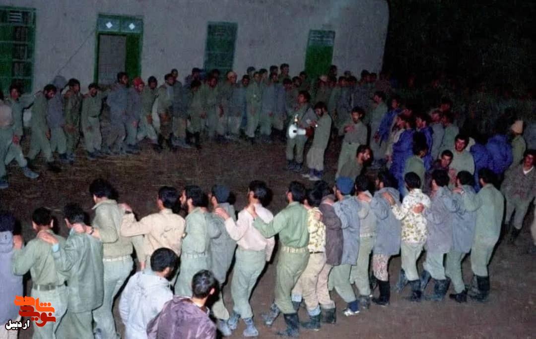 عزاداری رزمندگان اردبیل در دوران دفاع مقدس/ سری اوّل تصاویر