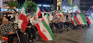 حضور مدال‌آوران پارالمپیک و جانبازان سرافراز در تجمعات شبانه