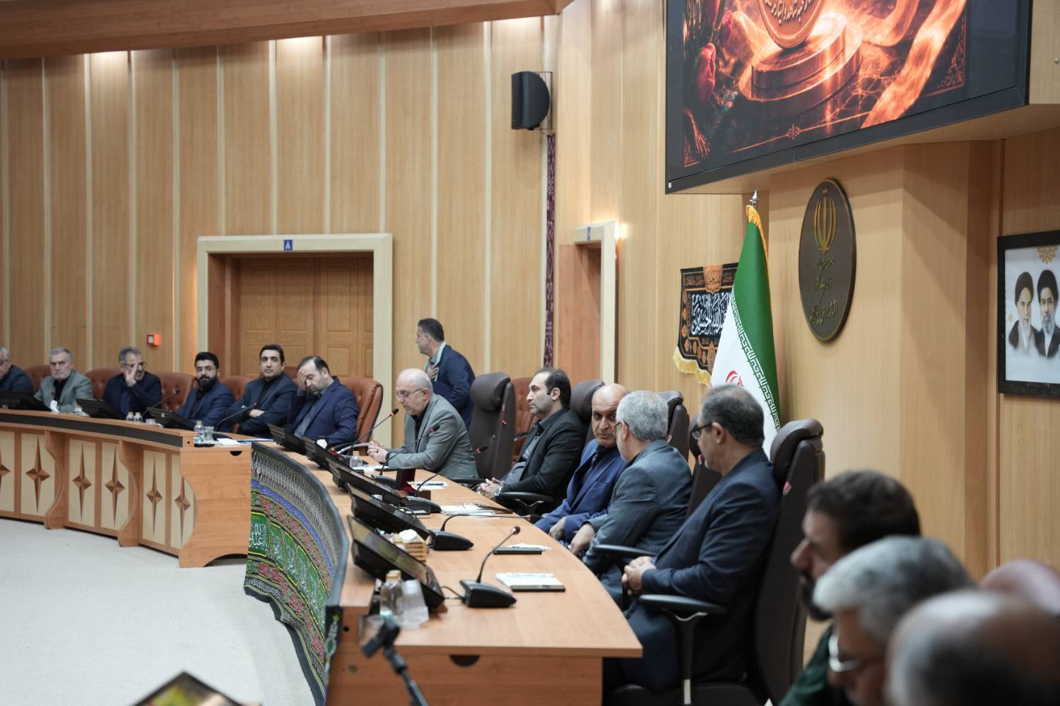 محمدرضا داوطلب: گیلان آغازگر تجلیل از چهرههای ماندگار نخبه شاهد و ایثارگر کشور شد محمدرضا داوطلب: گیلان آغازگر تجلیل از چهرههای ماندگار نخبه شاهد و ایثارگر کشور شد
