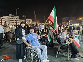 روایت یک جانباز قطع نخاع از حضور در میدان انقلاب؛ ما برای عقیده‌مان تا پای جان ایستاده‌ایم