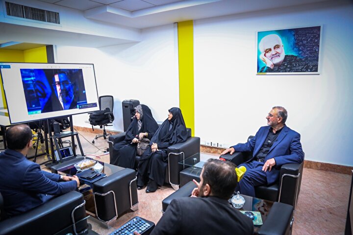 کلیپ/ حضور معاون فرهنگی بنیاد شهید در خبرگزاری دفاع مقدس