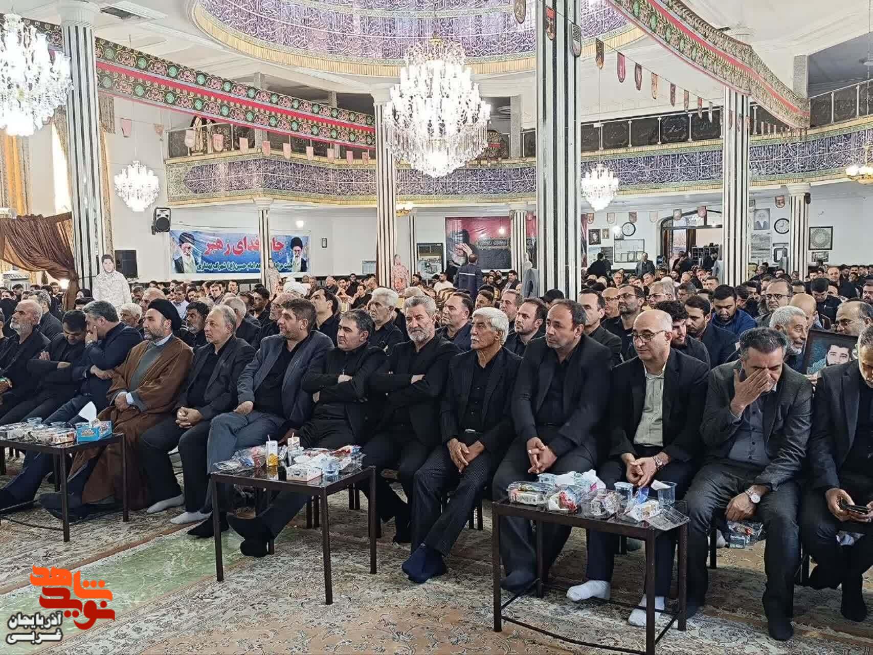 مراسم اولین سالگرد شهدای جنگ ۱۲ روزه در مسجد امام حسین (ع) ارومیه