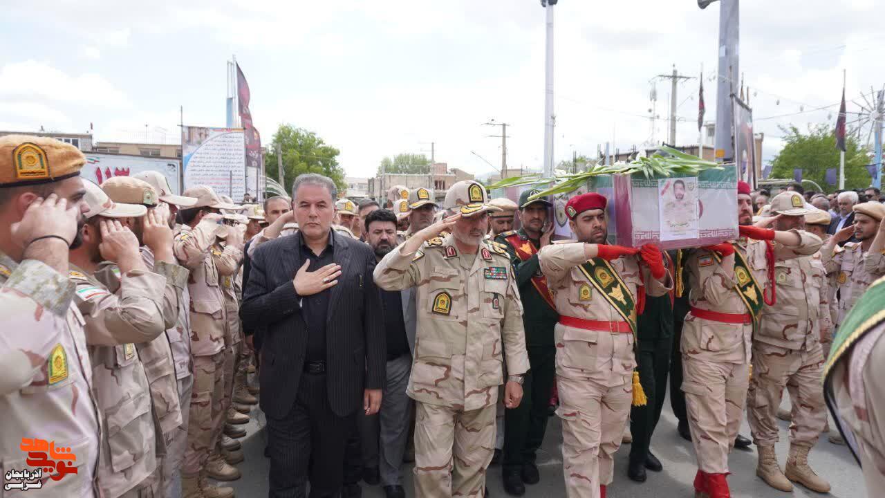 مراسم تشییع پیکر مطهر شهید والا مقام حسین رسولی