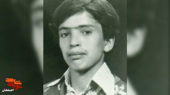 شهیدی که بنا بر احساس وظیفه، مشغول به کار شد شهیدی که بنا بر احساس وظیفه، مشغول به کار شد