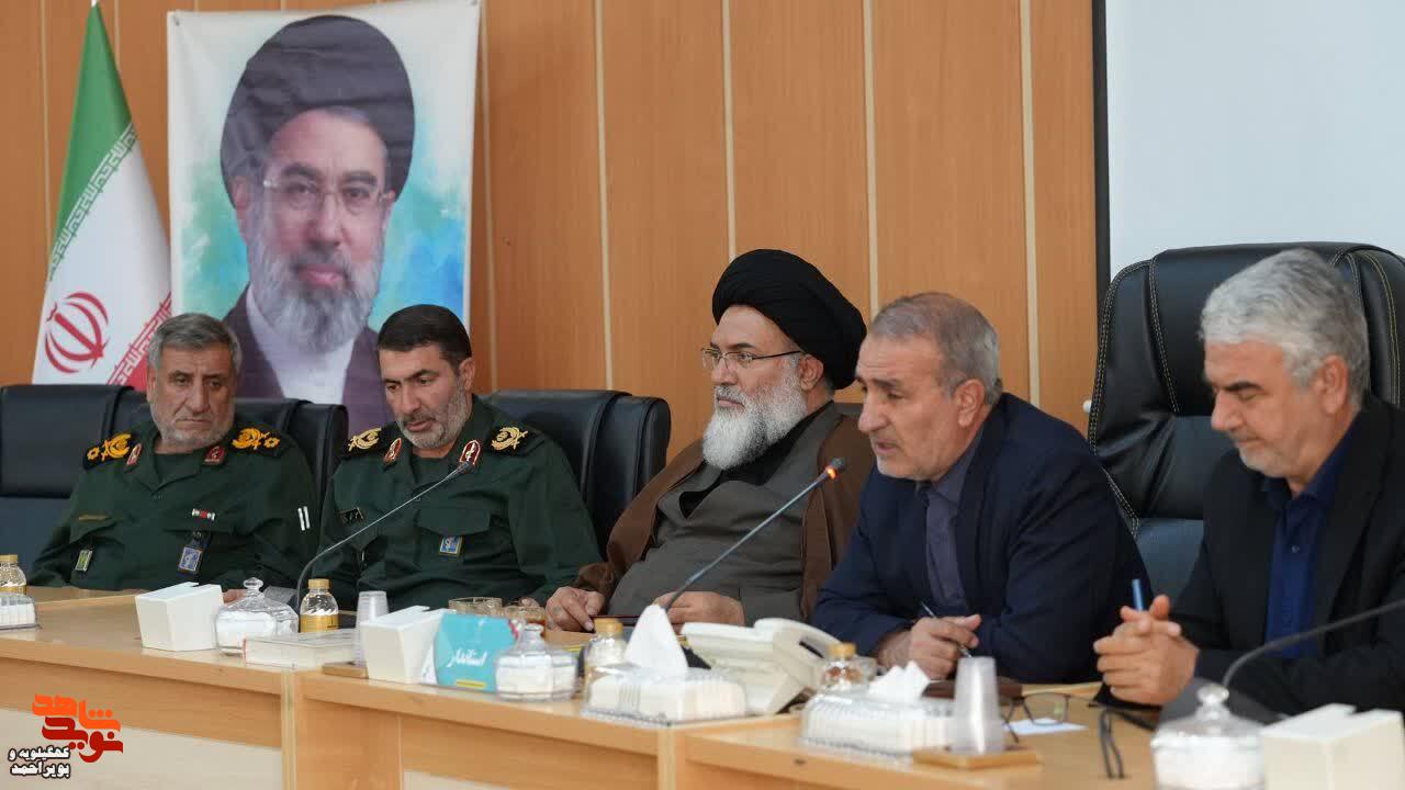 پیشبینی حضور بیش از ۱۰ هزار کهگیلویه و بویراحمدی در مراسم تشییع قائد امت پیشبینی حضور بیش از ۱۰ هزار کهگیلویه و بویراحمدی در مراسم تشییع قائد امت
