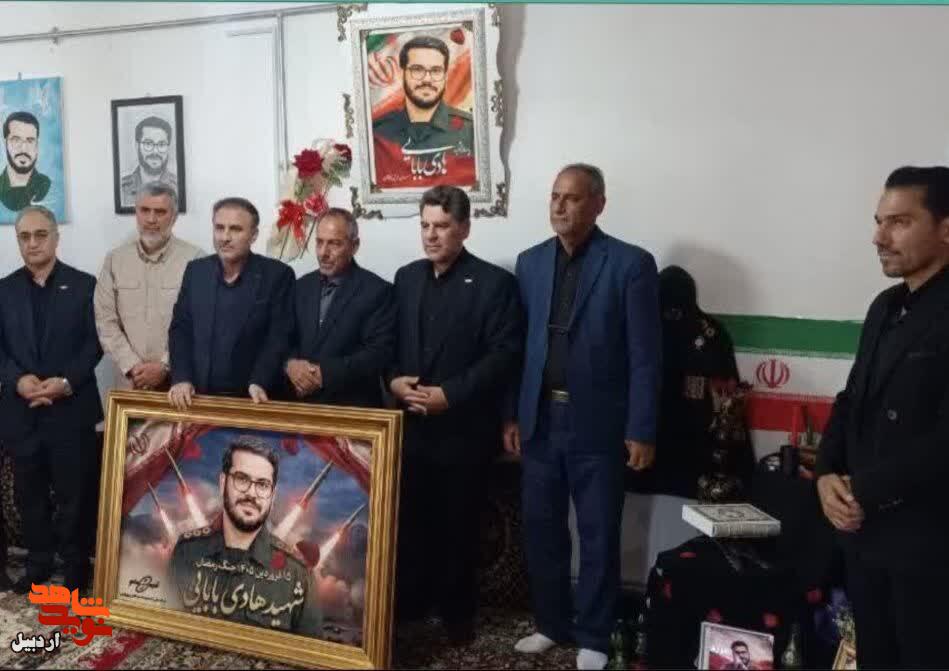 تکریم والدین معظم شهید رمضان «هادی بابایی» در پارس آباد تکریم والدین معظم شهید رمضان «هادی بابایی» در پارس آباد