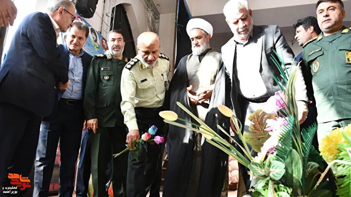 قبور شهدای غریب در کهگیلویه و بویراحمد گلباران شد