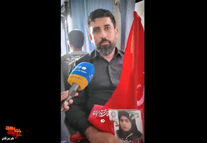 «سه تا بچه دیگه دارم، فدای آقا»؛ والدین شهدای میناب، راهی تشییع رهبر شهید شدند