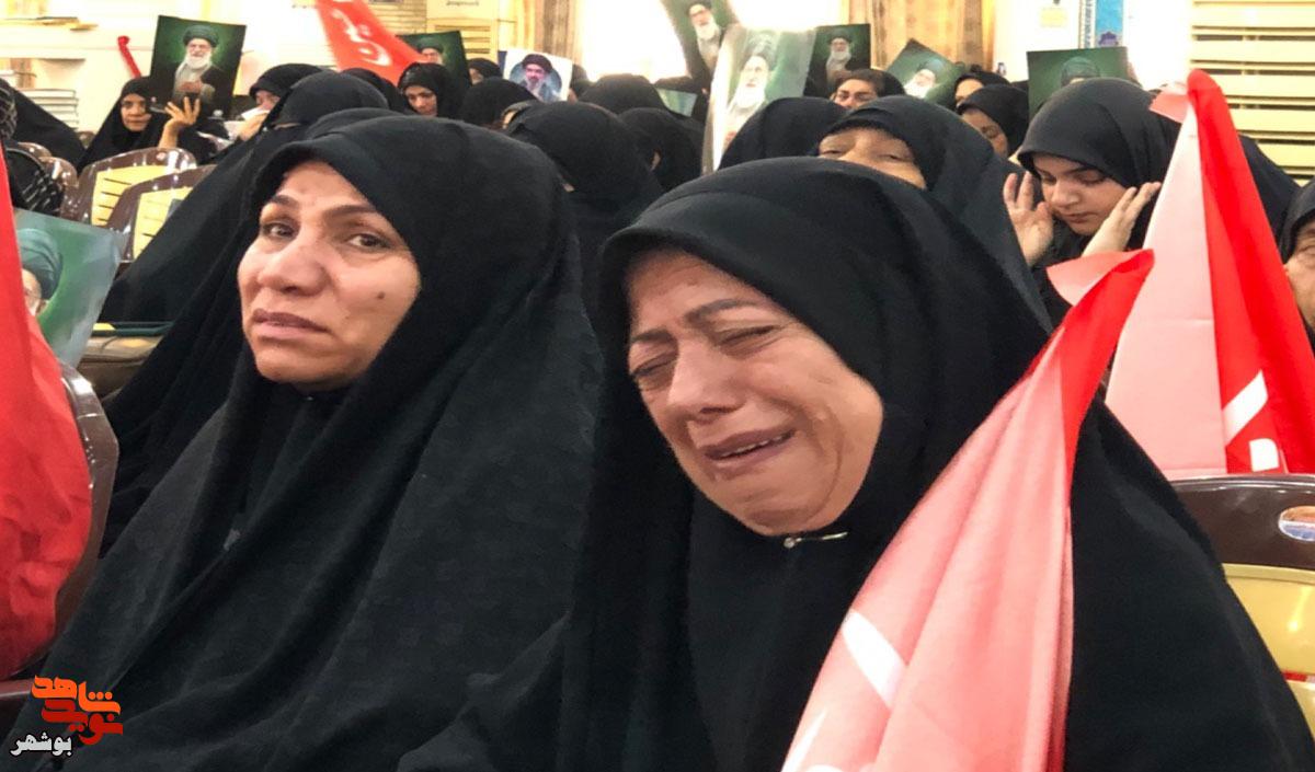 ‌ بغض‌های بی‌قرار در مصلای جمعه بوشهر