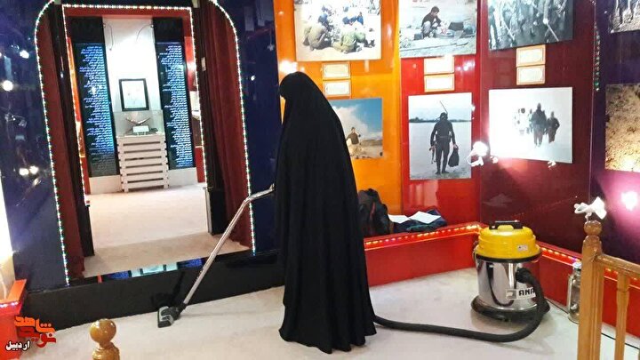 غبار روبی و عطر افشانی موزه شهدای اردبیل+ عکس