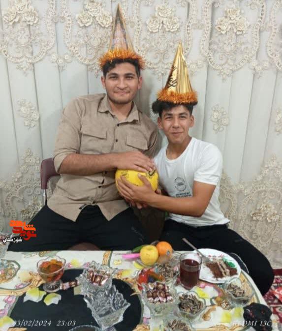تکیهگاه خانه، سرباز وطن؛ روایت مردانگی شهید «رضا چعبی» تکیهگاه خانه، سرباز وطن؛ روایت مردانگی شهید «رضا چعبی»
