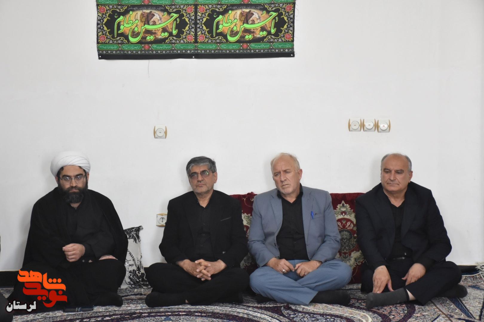 دیدار با جمعی از خانواده شهدای جنگ رمضان در شهرستان رومشکان