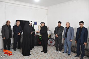 دیدار با جمعی از خانواده شهدای جنگ رمضان در شهرستان رومشکان