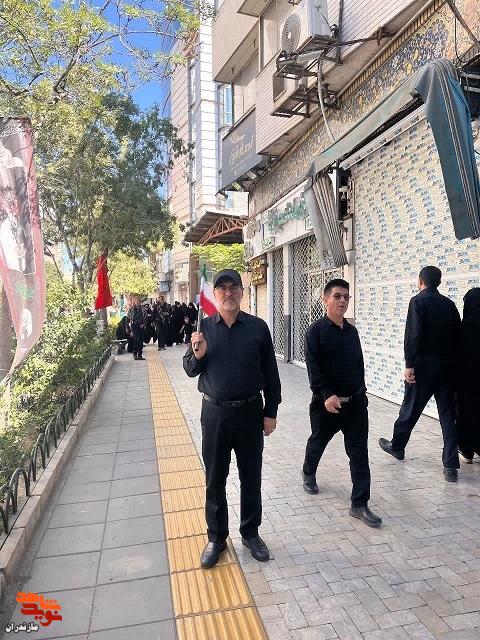 حضور مدیرکل بنیاد شهید مازندران در تشییع قائد شهید در مشهد/ تاکید بر تدوام راه رهبری حضور مدیرکل بنیاد شهید مازندران در تشییع قائد شهید در مشهد/ تاکید بر تدوام راه رهبری