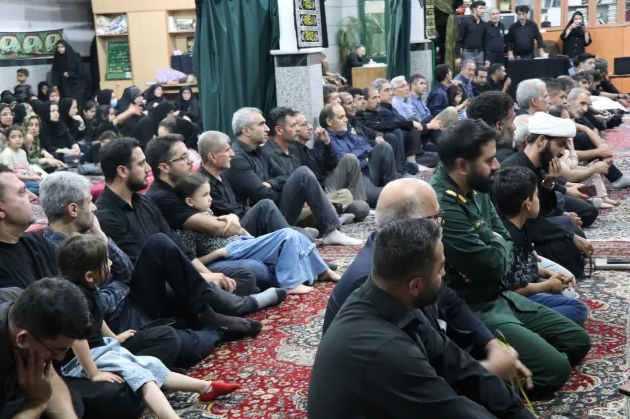 عطر شهادت و آیین کهن گیلان در یادواره شهدای الوند پیوند خورد عطر شهادت و آیین کهن گیلان در یادواره شهدای الوند پیوند خورد