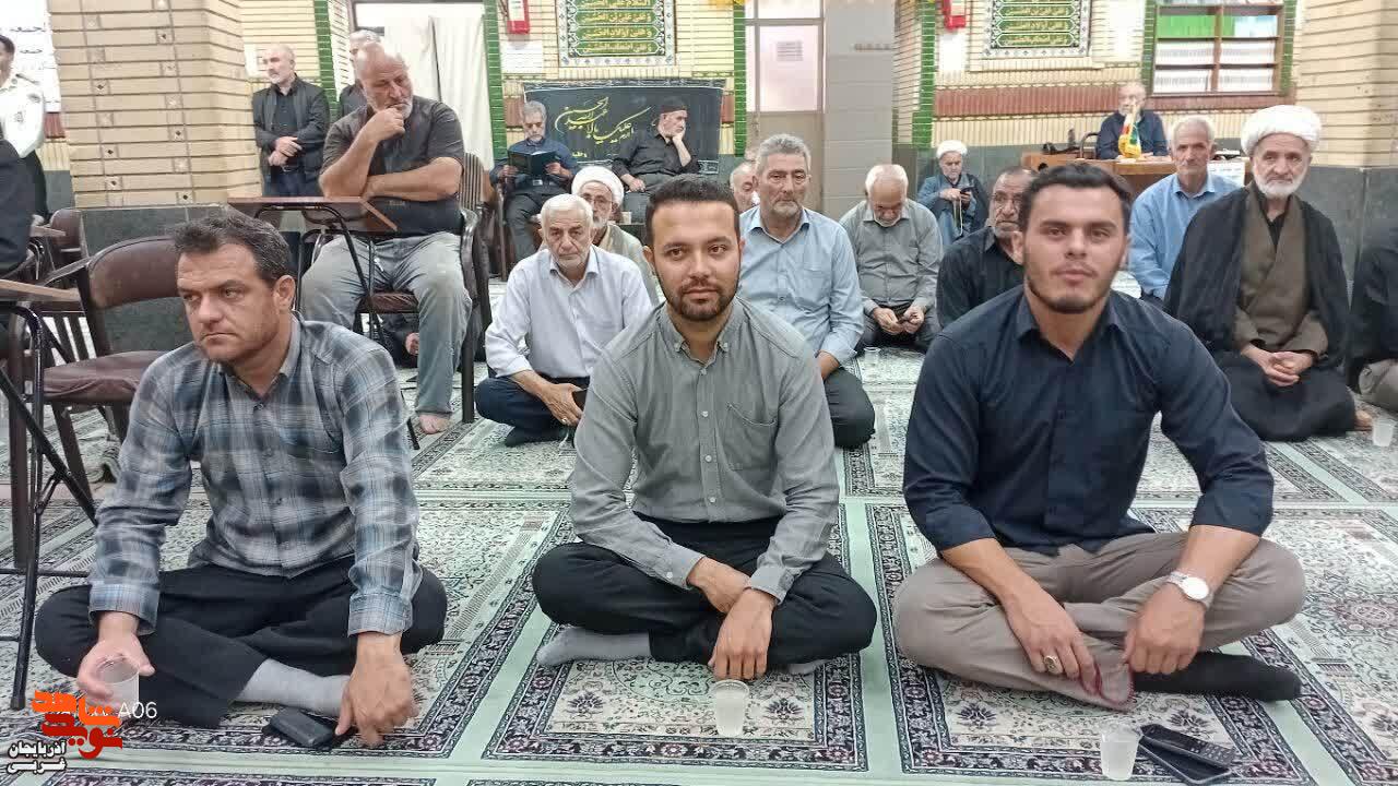 برگزاری مراسم جاماندگان از آیین تشییع قائد شهید انقلاب با حضور پرشور مردم شوط برگزاری مراسم جاماندگان از آیین تشییع قائد شهید انقلاب با حضور پرشور مردم شوط