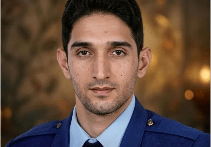 شهید حامد دورای مدافع آسمان خلیج فارس در زادگاهش آرام گرفت شهید حامد دورای مدافع آسمان خلیج فارس در زادگاهش آرام گرفت