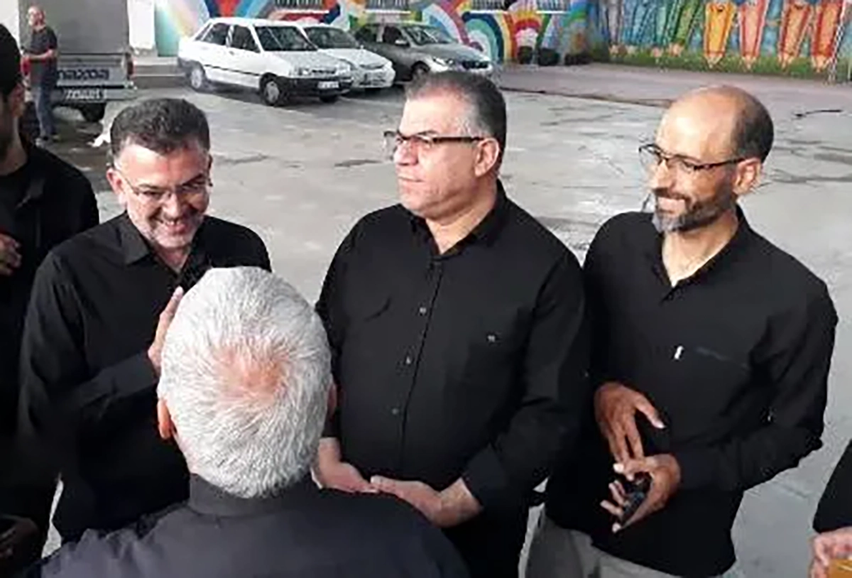 تجلیل فرمانده سپاه استان سمنان از نقشآفرینی جهادگران در خدمترسانی به زائران مشهدالرضا(ع) تجلیل فرمانده سپاه استان سمنان از نقشآفرینی جهادگران در خدمترسانی به زائران مشهدالرضا(ع)