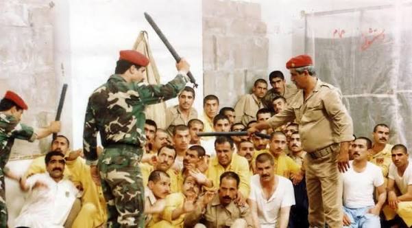 از محاصرهشکنی رزمندگان تا پنچری جیپ در میان جنازههای عراقی از محاصرهشکنی رزمندگان تا پنچری جیپ در میان جنازههای عراقی