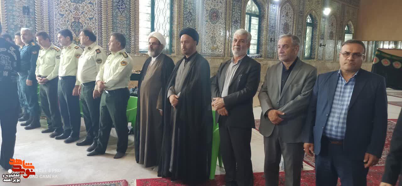مصلای یاسوج به احترام «آقای شهید ایران» ایستاد