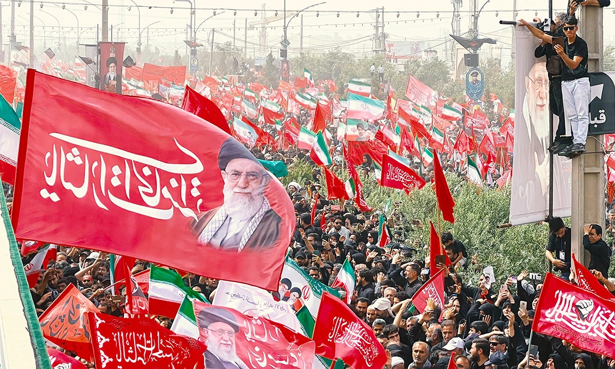 از جمکران تا حرم؛ بدرقهای که با اشک، صلوات و عهد دوباره نوشته شد از جمکران تا حرم؛ بدرقهای که با اشک، صلوات و عهد دوباره نوشته شد
