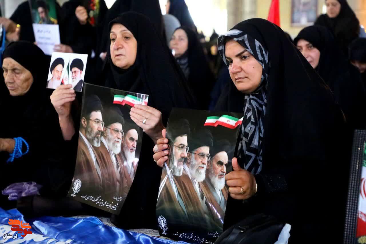 مراسم بزرگداشت آقای شهید ایران در خرم آباد برگزار شد